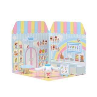 Comansi Sticker House Cinnamoroll Ice Cream Parlour - Incluye Figura - Stickers Lavables -  Escenario Adorable - Juego Creativ