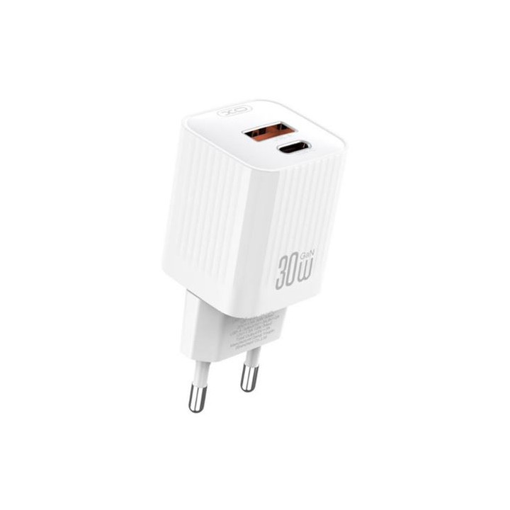 XO L149 Cargador de Corriente 30W - USB-A y USB-C - Alto Rendimiento - Color Blanco