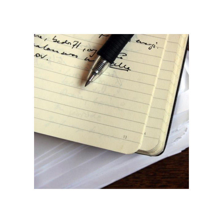 Libreta clasica tapa dura roja l (13x21cm) rayada moleskine qp060r