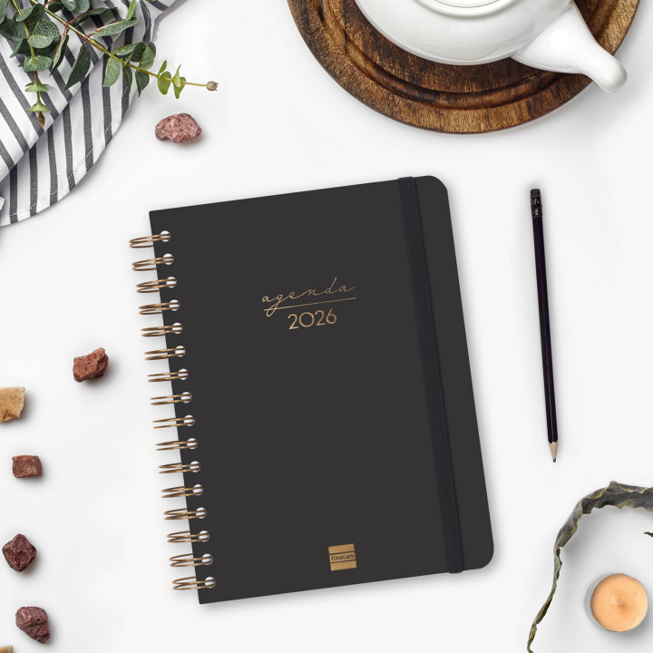 Agenda 2026 trendy alma e10 155x212mm dia pagina negro finocam 762040126