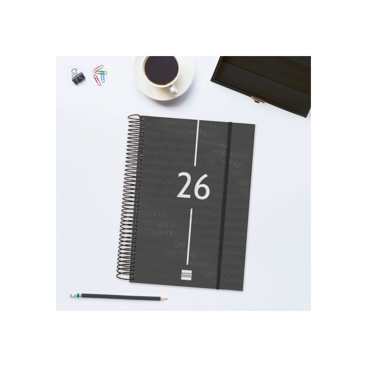 Agenda 2026 basic year e11 165x242mm dia pagina negro finocam 742076026