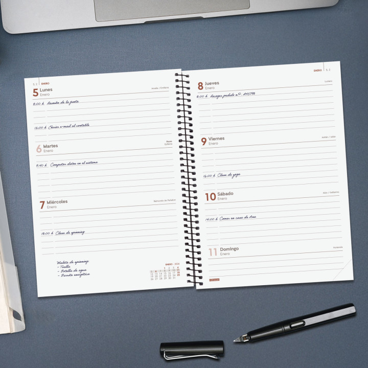 Agenda 2026 basic opaque e10 155x212mm semana vista horizontal azul finocam 742761026