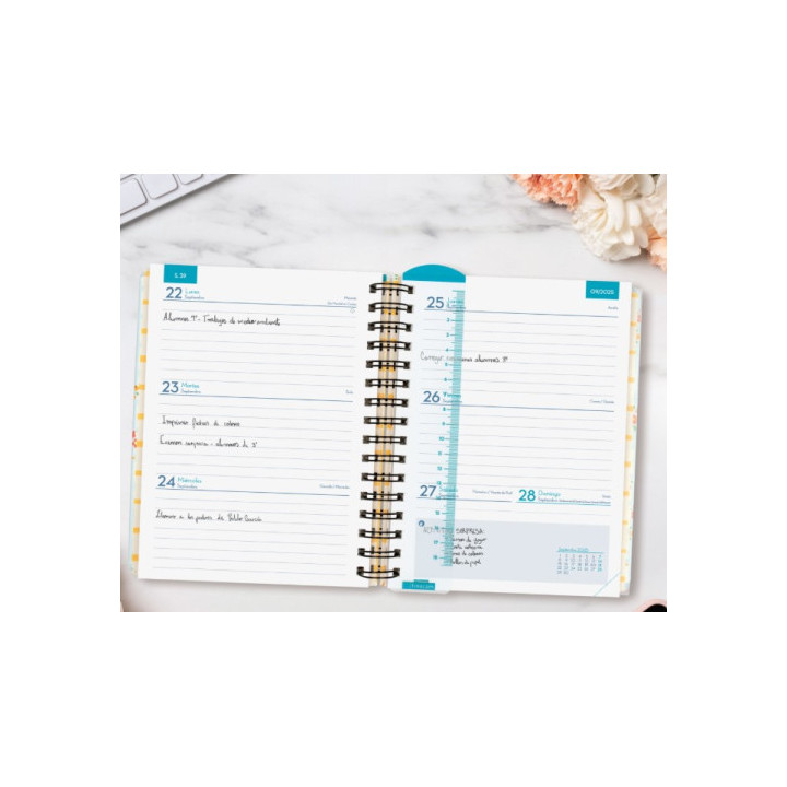 Agenda docente 2025-2026 magistral design 4º 155x212 semana vista horizontal flowers+ finocam 533580226