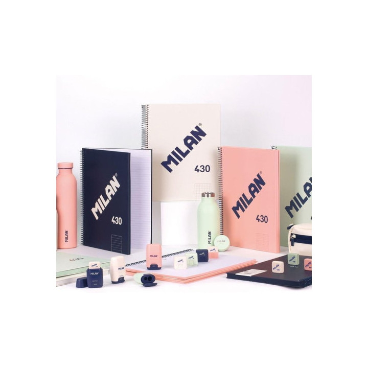 Cuaderno a4 con espiral y tapa dura