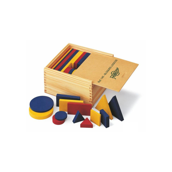 Bloques lógicos de madera en caja de madera faibo 145