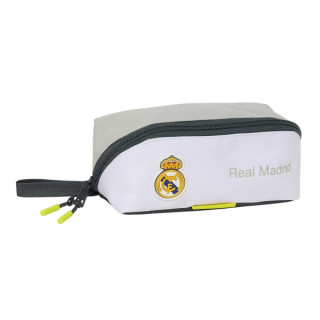 Safta Real Madrid Estuche Portatodo de 2.2L - Asa de Mano - Cremallera Diagonal - 20x8x8cm - Color Blanco y Negro