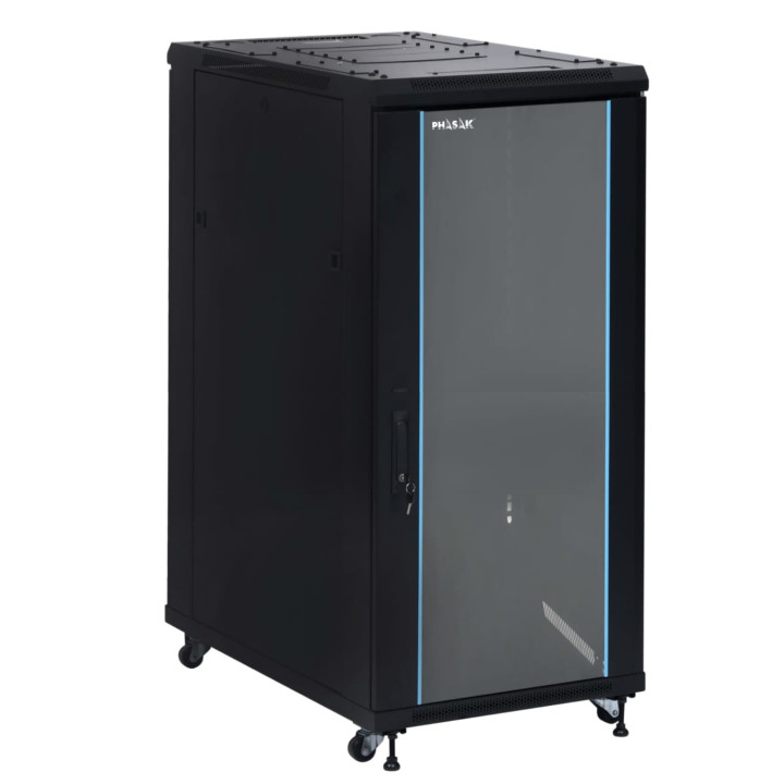 PHASAK Armario Rack 19" Phasak Pro 32U  600x800 Montado (Incluye: 2 bandejas de 19? + Regleta electrica 19? + Juego de ruedas +