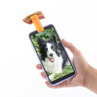 Innovagoods Pefie Clip de Selfies para Mascotas - Silicona Flexible - Firme Sujecion - Ligero y Compacto - Facil de Limpiar - 1.