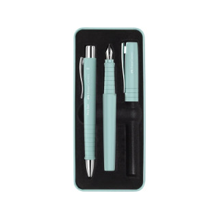 Faber-Castell Poly Pack de Boligrafo Poly Ball y Pluma Estilografica Poly Pen con Plumin B - Clip de Metal - Color Verde Claro